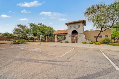 10395 E Oakbrook Street, Tucson, AZ 85747 - Photo 38
