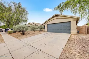 10395 E Oakbrook St, Tucson, AZ 85747 - Photo 2