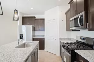 5184 W Bowen House Rd, Tucson, AZ 85757 - Photo 2