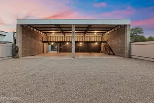 411 S Park Ave, Tucson, AZ 85719 - Photo 32
