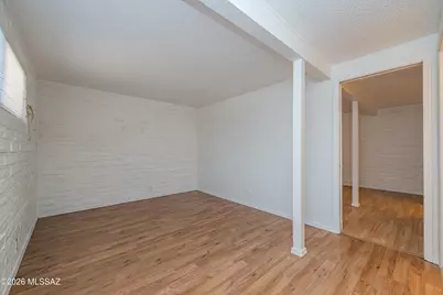 8249 E 19th Street, Tucson, AZ 85710 - Photo 6