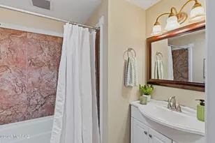 7449 E Eli Dr, Tucson, AZ 85710 - Photo 24