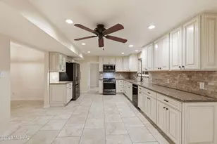 3520 N Calle Vistosa, Tucson, AZ 85750 - Photo 4