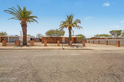 4502 E 30th Street, Tucson, AZ 85711 - Photo 2