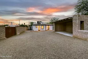 102 W 21st St, Tucson, AZ 85701 - Photo 32