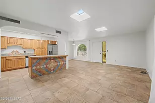 5280 N Pueblo Villas Dr, Tucson, AZ 85704 - Photo 4