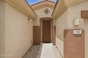 103 E Calle del Capullo, Green Valley, AZ 85614 - Photo 4