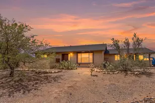 3832 N Gunnison Dr, Tucson, AZ 85749 - Photo 1