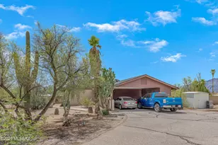 3832 N Gunnison Dr, Tucson, AZ 85749 - Photo 4