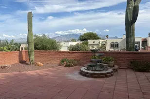 787 W Pairaiso Pl, Green Valley, AZ 85614 - Photo 2