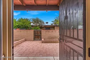 9050 E Calle Maria, Tucson, AZ 85710 - Photo 34