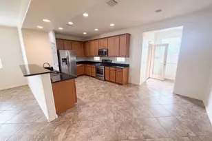 11339 E Glowing Sunset Dr, Tucson, AZ 85747 - Photo 2