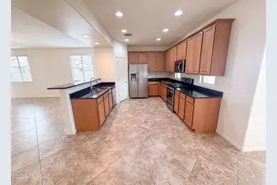 11339 E Glowing Sunset Drive, Tucson, AZ 85747 - Photo 6