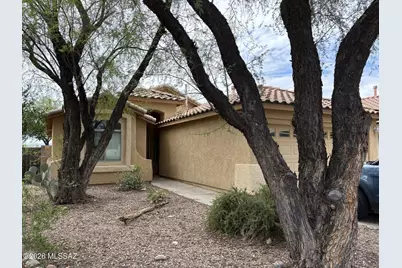 10478 E Rose Hill, Tucson, AZ 85747 - Photo 1