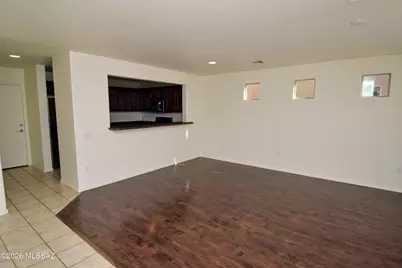 10610 E Pleasant Pasture Drive, Tucson, AZ 85747 - Photo 8