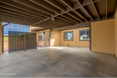 1405 W Camino Tolteca, Green Valley, AZ 85622 - Photo 6