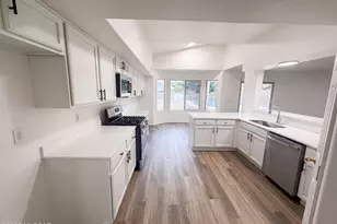 10131 E Axe Handle Ct, Tucson, AZ 85748 - Photo 6