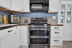 8465 E Fond Du Lac Dr, Tucson, AZ 85730 - Photo 6