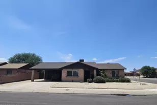 5542 S Oak Ridge Dr, Tucson, AZ 85746 - Photo 1