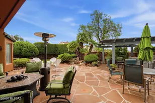 544 W Links Ln, Green Valley, AZ 85614 - Photo 2