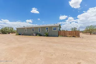 15671 W Yellow Horse Rd, Tucson, AZ 85736 - Photo 28