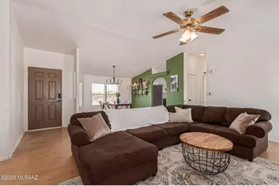 15671 W Yellow Horse Road, Tucson, AZ 85736 - Photo 10