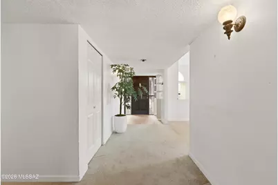 2821 E Weymouth Circle, Tucson, AZ 85716 - Photo 6
