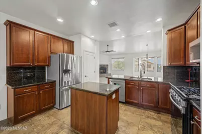 1684 Tenen Pass Drive, Benson, AZ 85602 - Photo 10