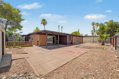 2131 S Deer Trail Circle, Tucson, AZ 85710 - Photo 32