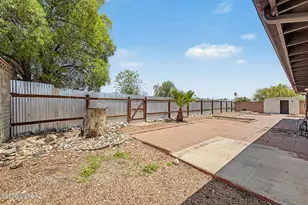 2131 S Deer Trail Cir, Tucson, AZ 85710 - Photo 38