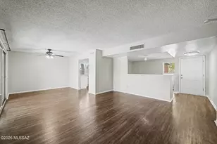 2131 S Deer Trail Cir, Tucson, AZ 85710 - Photo 10