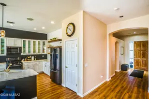 3078 W Desert Bird Ct, Tucson, AZ 85745 - Photo 10