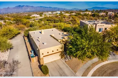 3078 W Desert Bird Court, Tucson, AZ 85745 - Photo 6