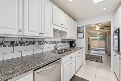 2423 N Sonoita Place, Tucson, AZ 85712 - Photo 4