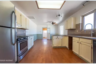 1560 N John Adams Street, Oracle, AZ 85623 - Photo 14
