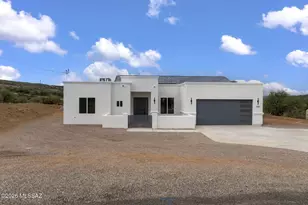 1557 Pinguinos Ct, Rio Rico, AZ 85648 - Photo 1