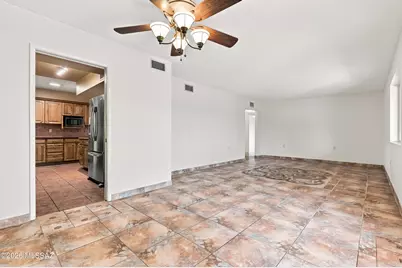 805 W Hermosa Place, Green Valley, AZ 85614 - Photo 8