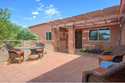805 W Hermosa Place, Green Valley, AZ 85614 - Photo 2