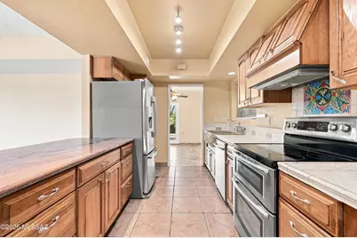 805 W Hermosa Place, Green Valley, AZ 85614 - Photo 10