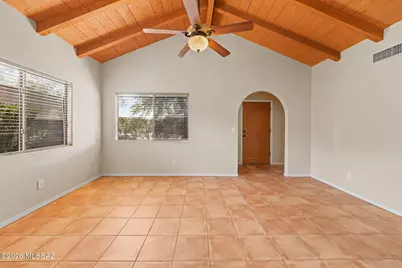3605 W Ironwood Meadows Place, Tucson, AZ 85742 - Photo 4
