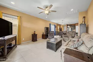 871 W Calle Lindo Clavel, Sahuarita, AZ 85629 - Photo 2