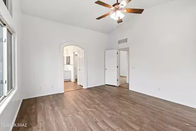 8806 E Mountain Spring Drive, Tucson, AZ 85747 - Photo 18