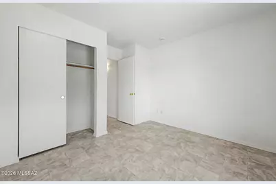 2141 S Saint Suzanne Drive, Tucson, AZ 85713 - Photo 22