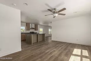 9415 S Vicki Dr, Tucson, AZ 85736 - Photo 12