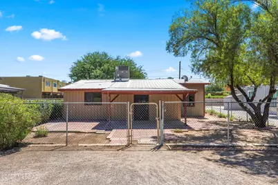 4228 N 16th Place, Tucson, AZ 85705 - Photo 1