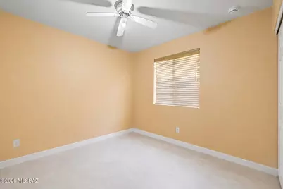 9821 E Spanish Flower Court, Tucson, AZ 85748 - Photo 18