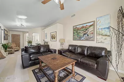 9821 E Spanish Flower Court, Tucson, AZ 85748 - Photo 6