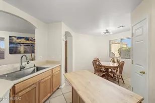 9821 E Spanish Flower Ct, Tucson, AZ 85748 - Photo 10