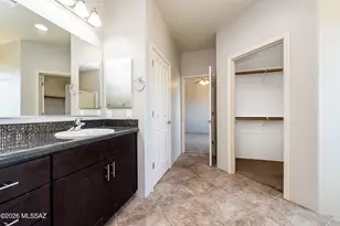 2861 N Silkie Pl, Tucson, AZ 85719 - Photo 16