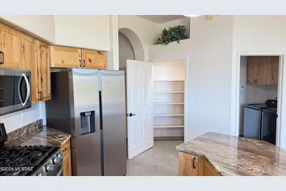 4440 W Mountain Side Drive, Tucson, AZ 85745 - Photo 10